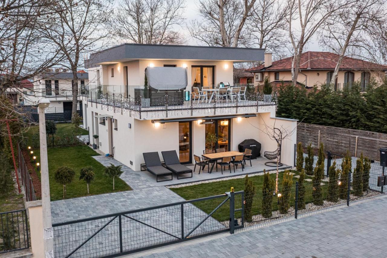 Balatonic Sky Apartment Zamardi Exterior photo